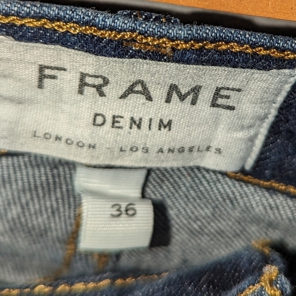 36 • FRAME • L'Homme Slim Jean in Universe - Picture 4 of 5